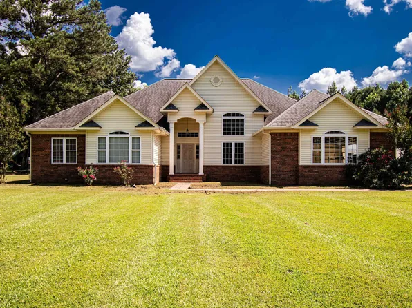 893 Bradley 22 Rd, Warren, AR 71671