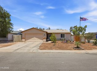 2596 W Firebrook Rd, Tucson, AZ 85741