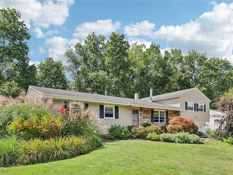 1st image of 13118 Marilyn Dr