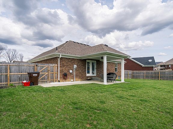 2nd image of 503 Meadowcrest Dr