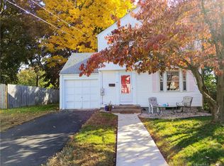 49 Taylor Rd, West Hartford, CT 06110