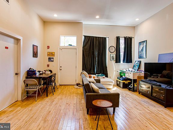 4th image of 1234-40 N 30th St #2