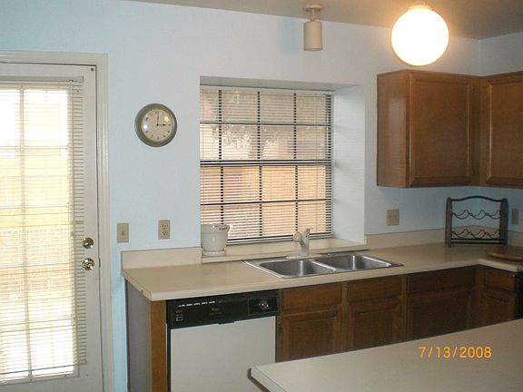 3rd image of 4901 E Kelton Ln Unit 1211