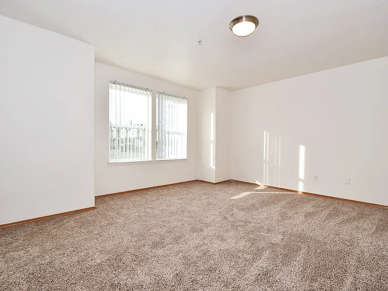 Pleasant Ridge Apartments — Photo 19