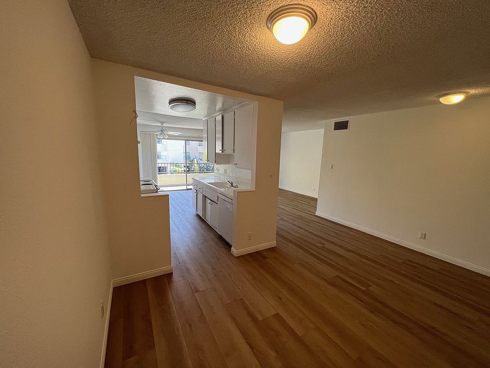 Wilshire Berendo Metropolitan - 333 S Berendo St Los Angeles CA | Zillow