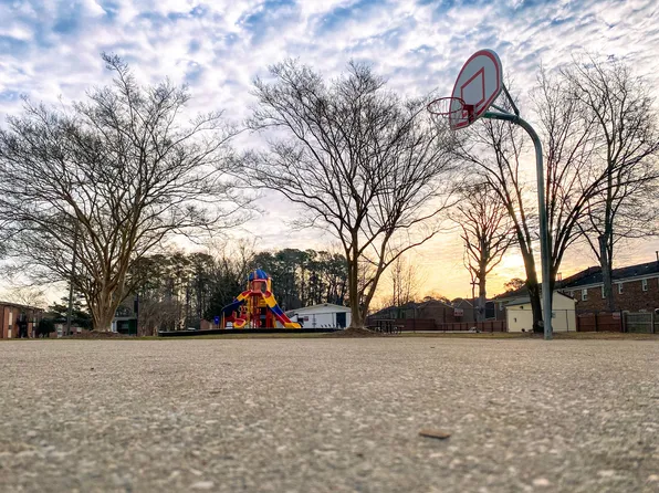 Autumn Lakes Apartments