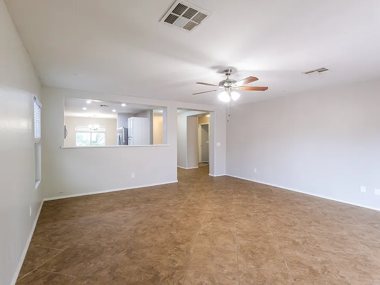 22614 W Papago St — Photo 6