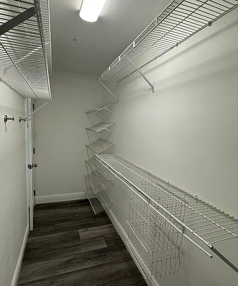 1405 Stewart Blvd — Photo 34