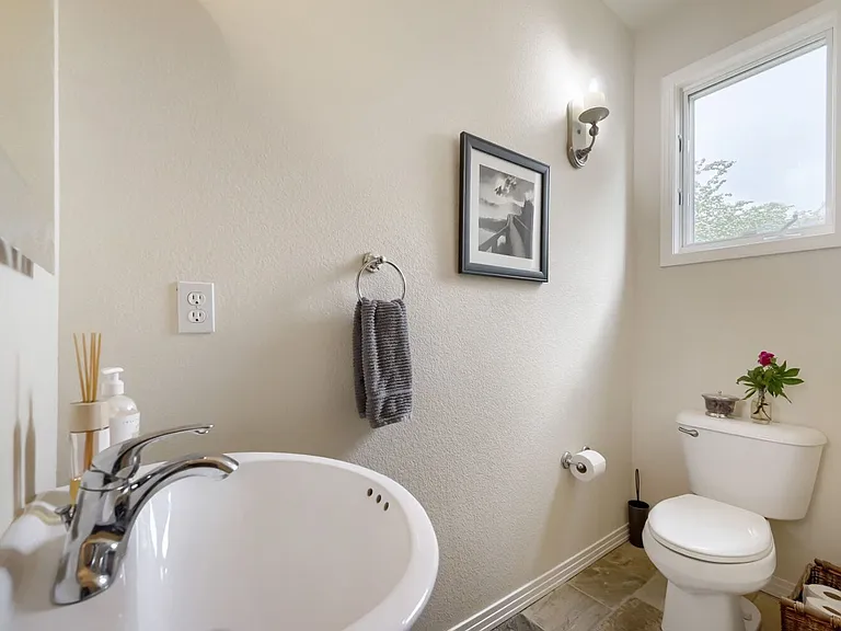 927 Poplar Pl — Photo 25