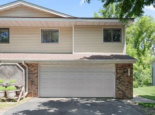 6121 Creek View Trl, Minnetonka, MN 55345