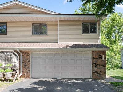 6121 Creek View Trl, Minnetonka, MN, 55345