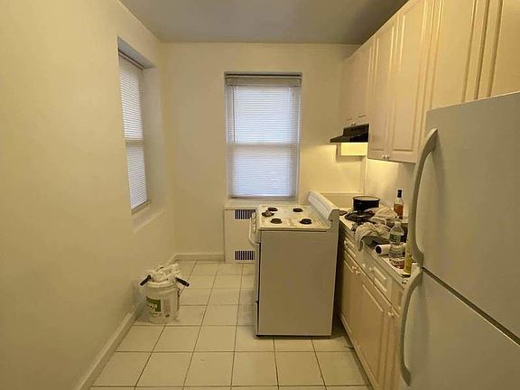 5th image of 7001 113th St #7D