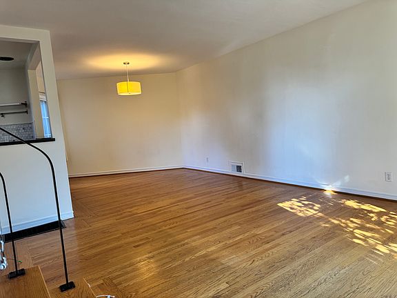 looking towards the dining space.