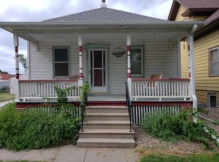 1048 Claremont St, Lincoln, NE 68508