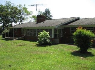 2247 Simpson Rd, Loudon, TN 37774