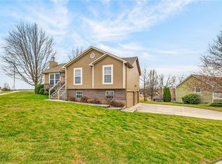4611 NE 102nd Ct, Kansas City, MO 64156