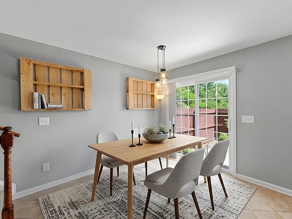 5th image of 8330 Tecumseh Ln