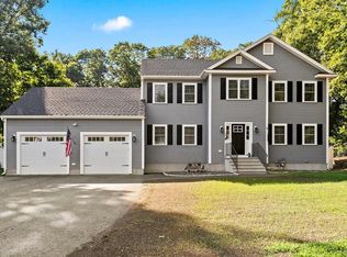 205 Allen Rd, Billerica, MA 01821