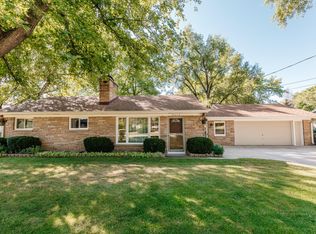 3017 W Franklin Ter, Franklin, WI 53132