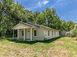516 Burkhart Rd, Chadwick, MO 65629