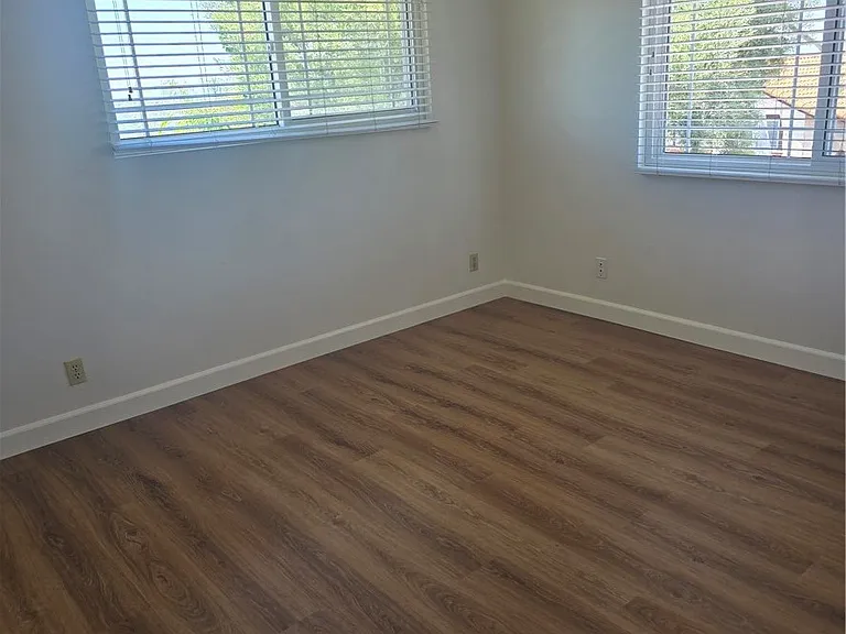7134 Dos Rios Dr — Photo 18