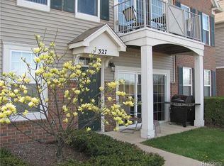 3281 Theodore E, Wixom, MI 48393