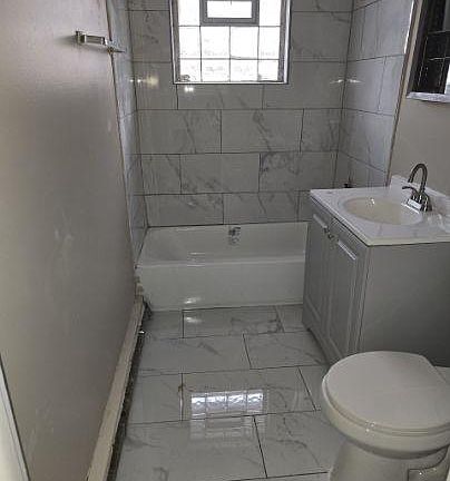 4th image of 14613 Karlov Ave APT 2E