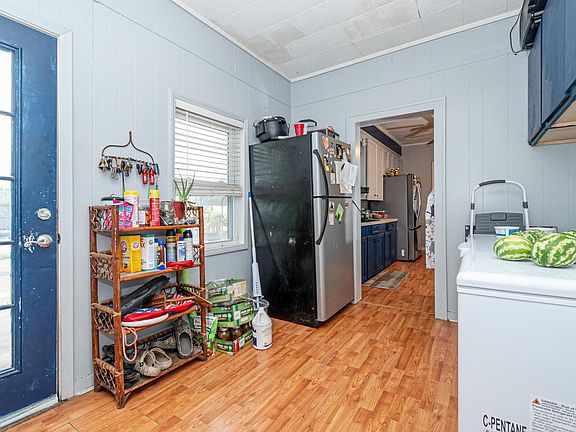 4th image of 603 S Lee St