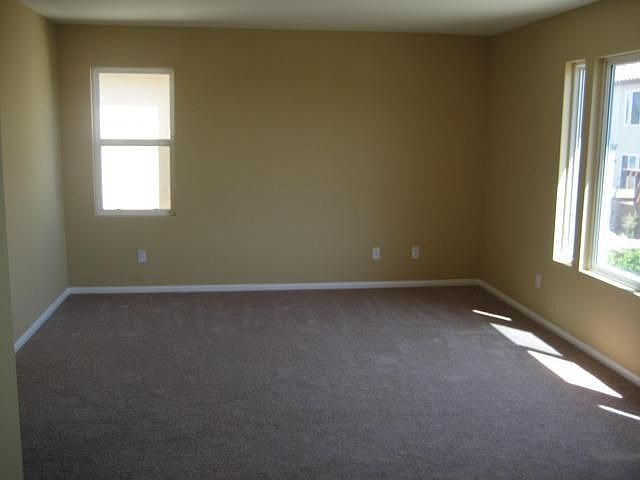 2nd image of 1195 Seagreen Pl