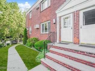 562 Howard Ave #A, Staten Island, NY 10301