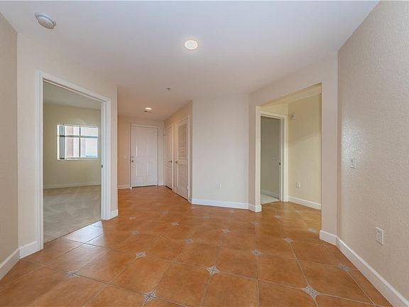5th image of 12055 Gandy Blvd N APT 274