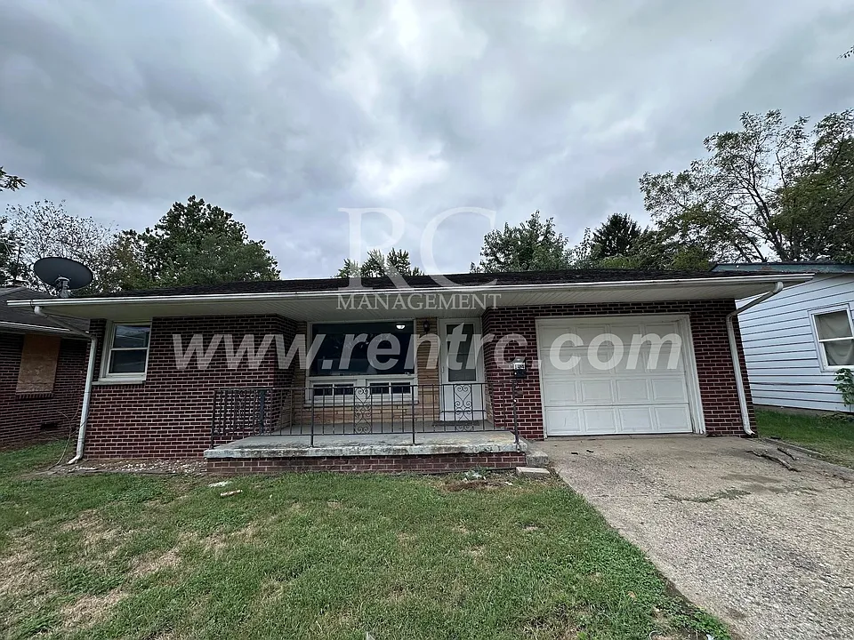 104 Grace St