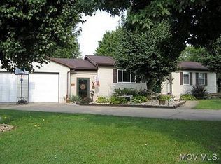 1408 King St, Belpre, OH 45714
