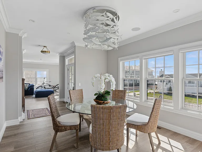 39 Shinnecock Rd — Photo 11