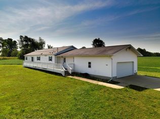 2424 Dennis Rd, Williamston, MI 48895