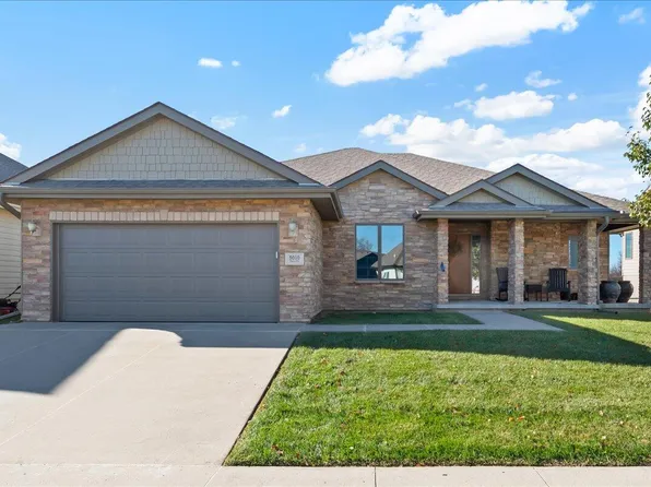 5010 Wagons Way Rd, Council Bluffs, IA 51501