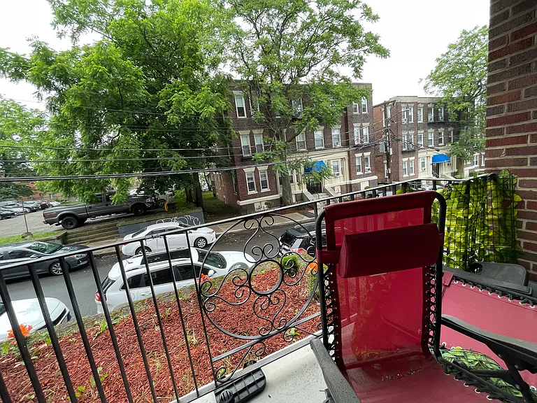 Quint Ave #15 — Photo 12
