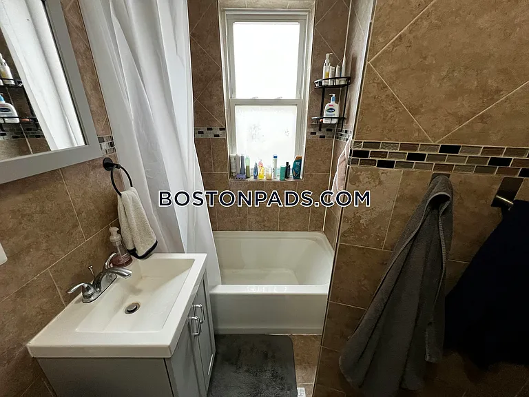 248 Kelton St #9 — Photo 29