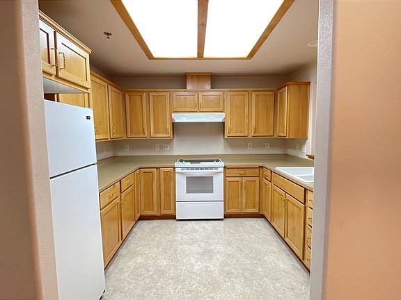 5th image of 834 Pavilion Pl