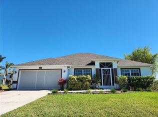 1207 NW 8th Pl, Cape Coral, FL 33993