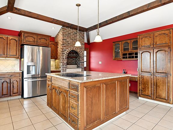 5th image of 5630 SW Fairlawn Rd