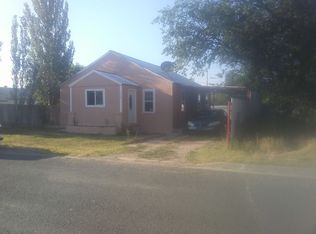 312 3rd St SE, Boise City, OK 73933