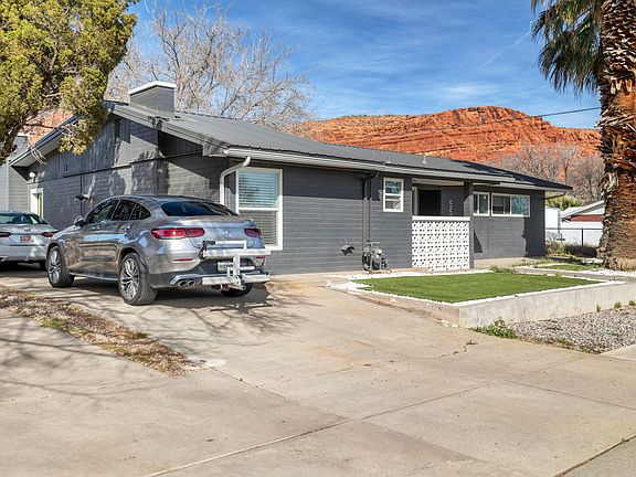 3rd image of 554 W 500 N