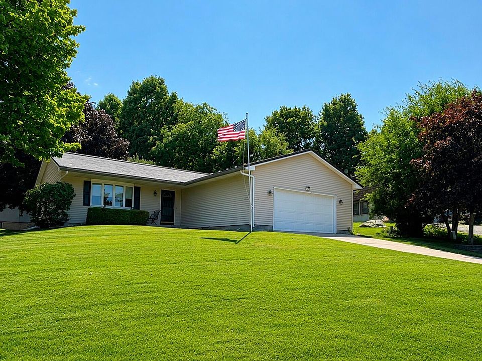 1st image of 112 Wedgewood Dr