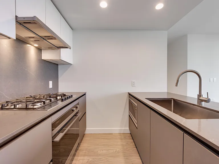 2135 Springer Ave #708 — Photo 3