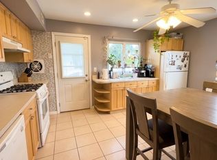 146 Cabota Ave, Copiague, NY 11726