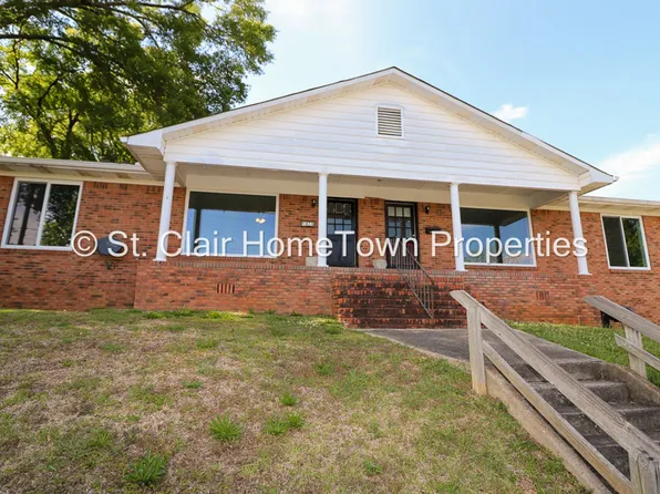 1919 2nd Ave N, Pell City, AL 35125