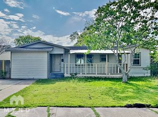 1202 Prince Dr, Corpus Christi, TX 78412