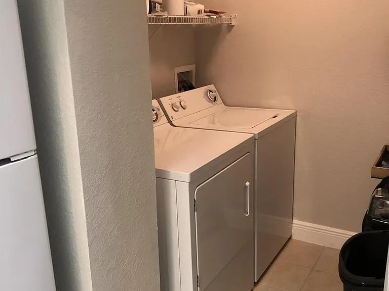 3023 Alcazar Pl #305 — Photo 20