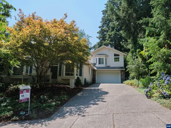 3350 Huckleberry Ct S, Salem, OR 97302